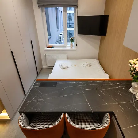 Royal Smart On Shevchenka 73a Str * Lviv